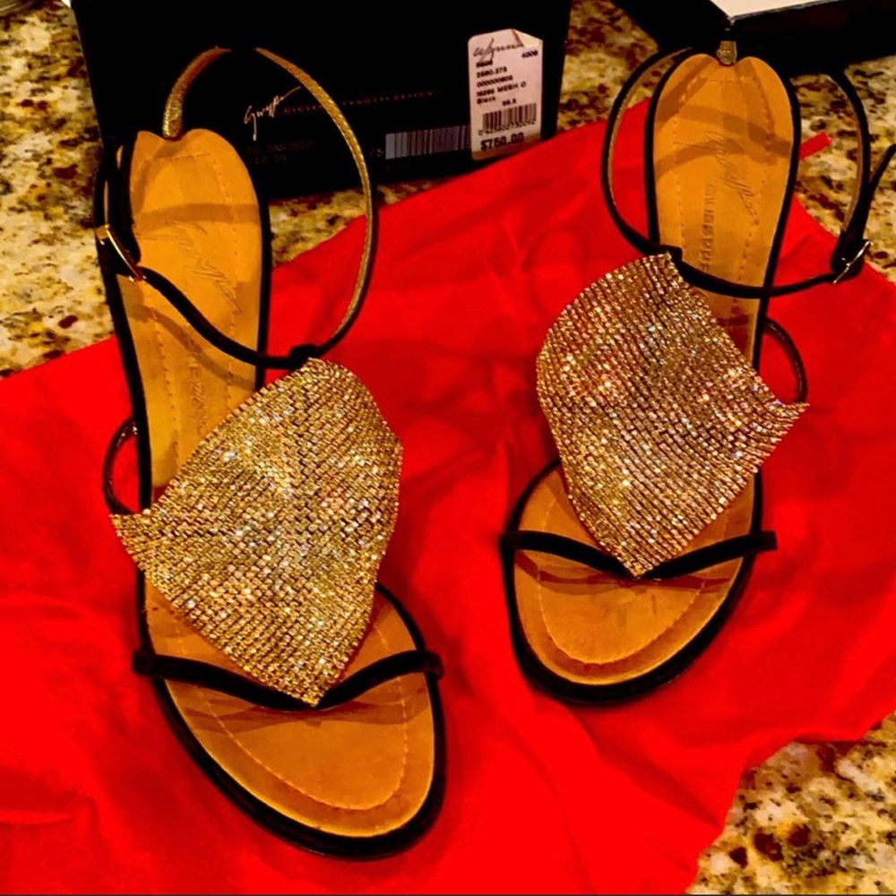 Giuseppe Zapotec mesh heels